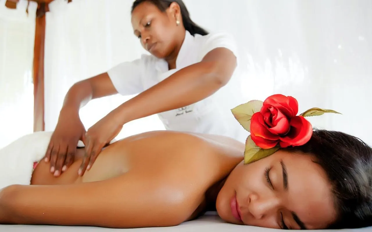 Ducassi Suites Rooftop Pool - Beach Club And Spa Punta Cana