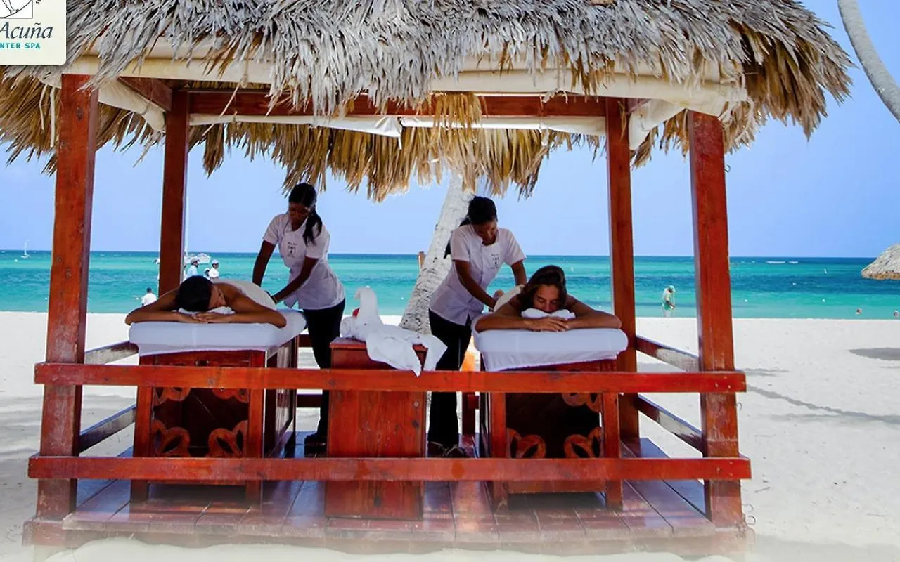 Ducassi Suites Rooftop Pool - Beach Club And Spa Punta Cana Hotel