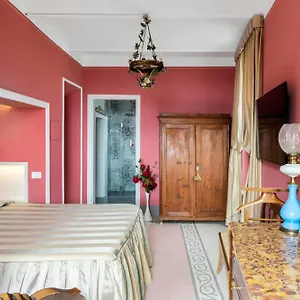 residenza-depoca-palazzo-borghesi.it-tuscanyhotel.com/